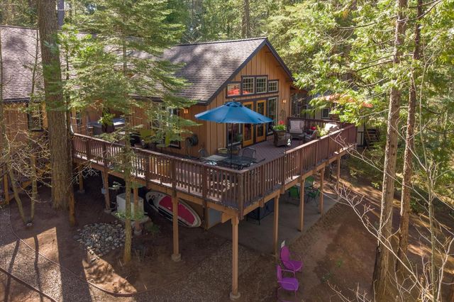 2418 Meadow Dr, Arnold, CA 95223