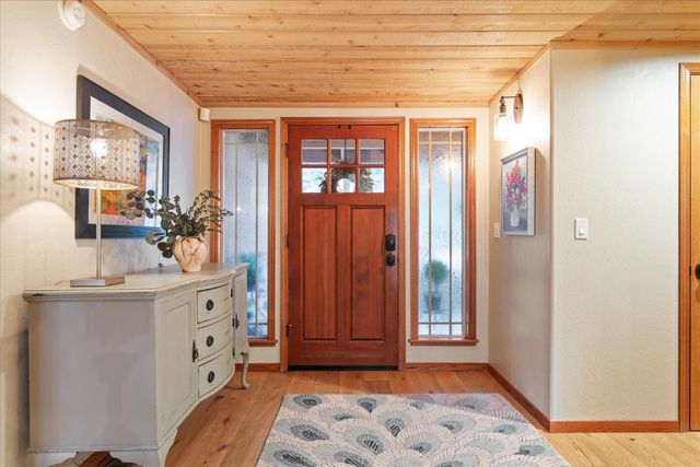 2418 Meadow Dr, Arnold, CA 95223