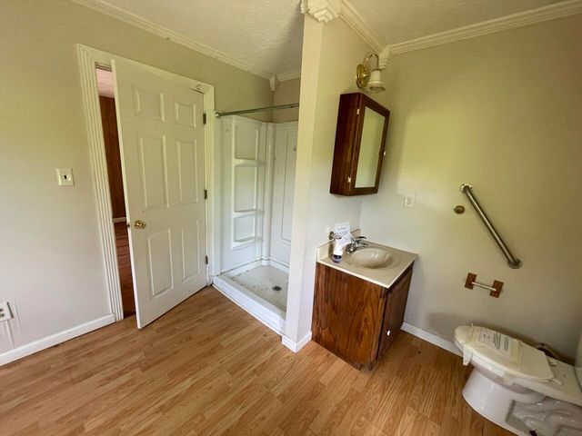 5069 KY 11, Cannon, KY 40923