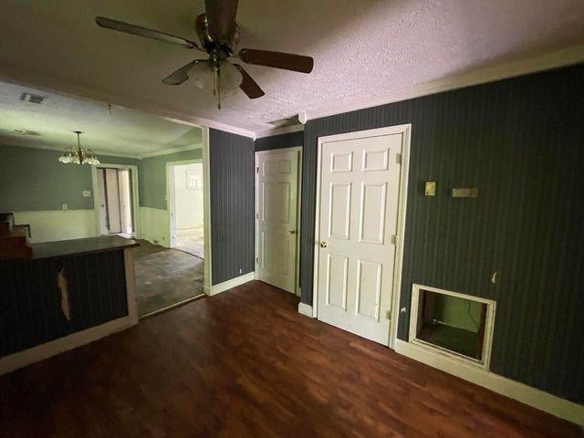 5069 KY 11, Cannon, KY 40923