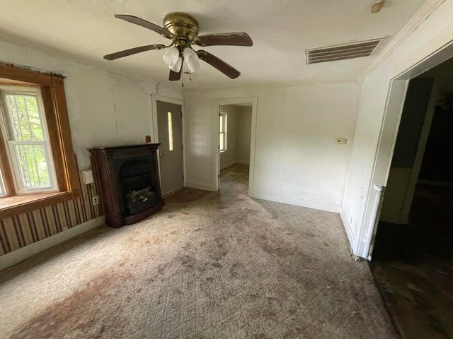 5069 KY 11, Cannon, KY 40923