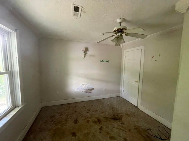 5069 KY 11, Cannon, KY 40923