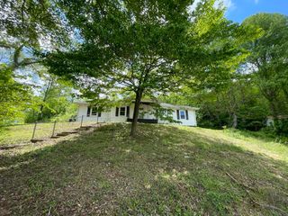 5069 KY 11, Cannon, KY 40923