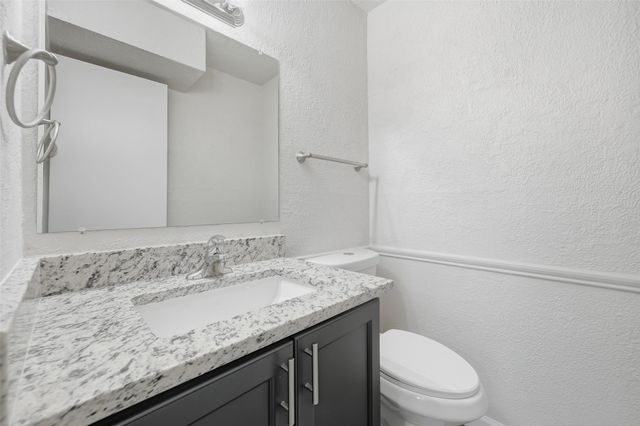 2702 Douglas Avenue 121, Dallas, TX 75219