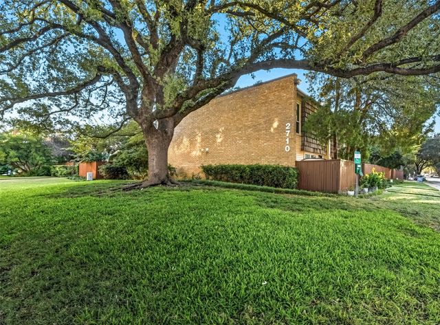 2702 Douglas Avenue 121, Dallas, TX 75219