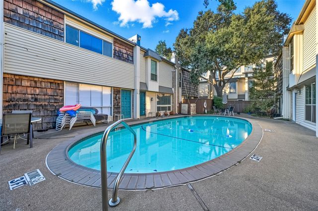 2702 Douglas Avenue 121, Dallas, TX 75219