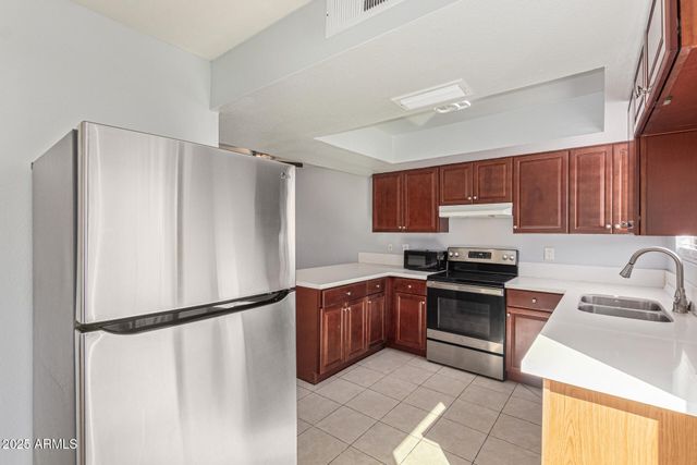 548 S WILSON Street 104, Tempe, AZ 85281