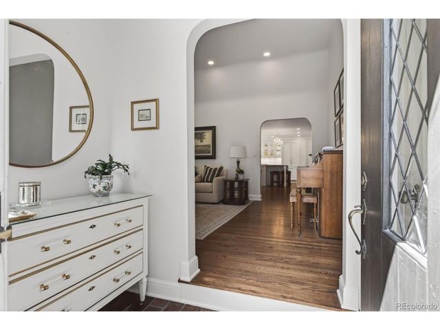 395 Albion St, Denver, CO 80220