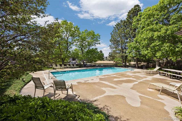 7900 E Dartmouth Avenue 77, Denver, CO 80231