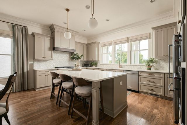 1043 Southbrooke Blvd, Franklin, TN 37064