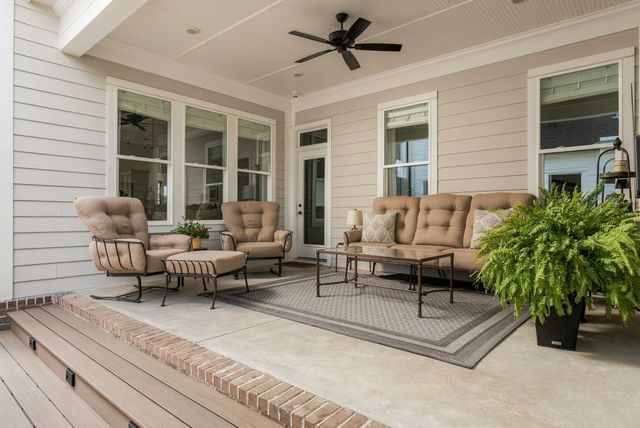 1043 Southbrooke Blvd, Franklin, TN 37064