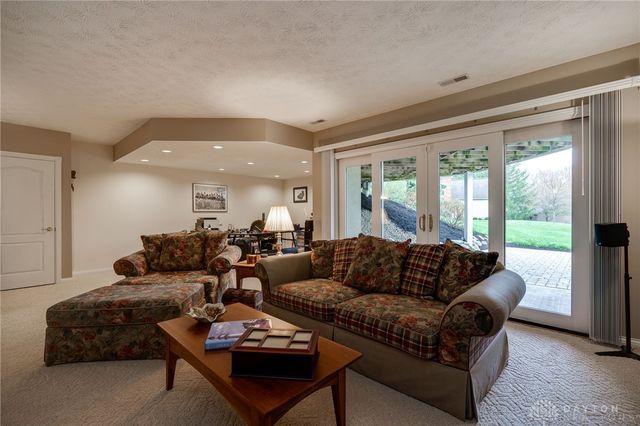 1272 Talon Ridge Court, Dayton, OH 45440