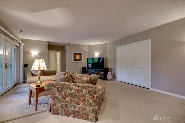 1272 Talon Ridge Court, Dayton, OH 45440