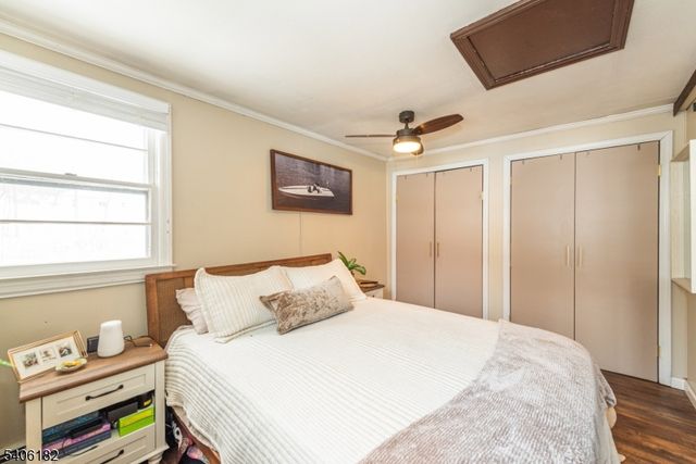 3 Bear Pond Trl, Hopatcong Boro, NJ 07821