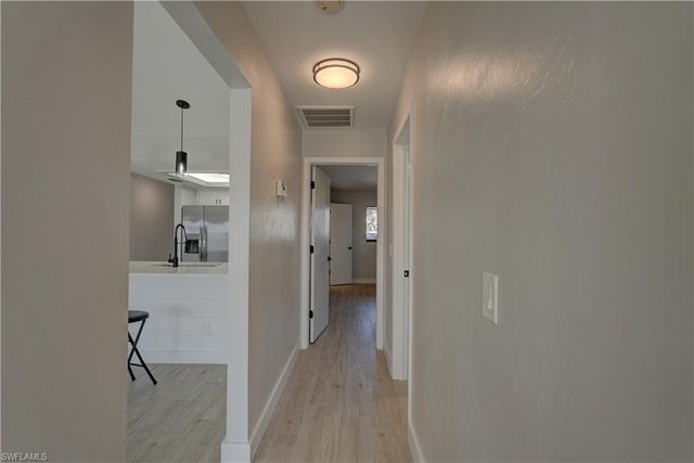 804 Mohawk PKWY 105, Cape Coral, FL 33914