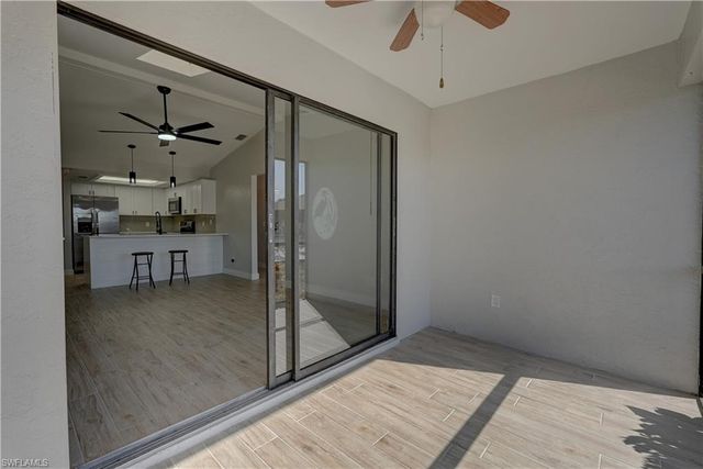 804 Mohawk PKWY 105, Cape Coral, FL 33914