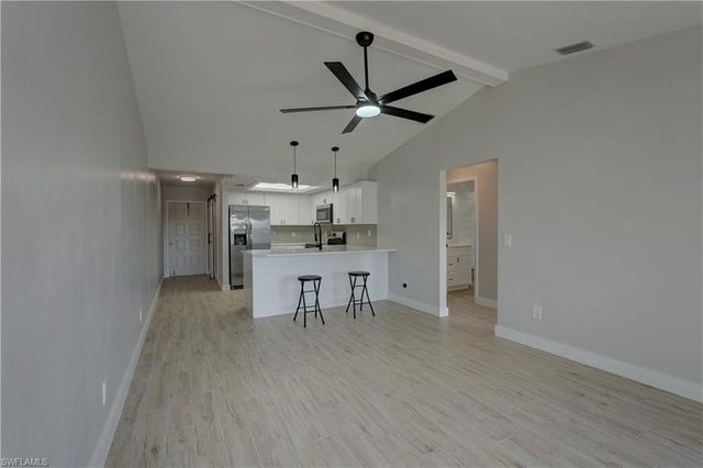 804 Mohawk PKWY 105, Cape Coral, FL 33914