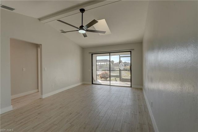 804 Mohawk PKWY 105, Cape Coral, FL 33914