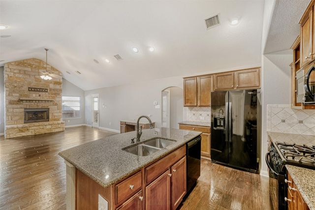 2431 Santa Barbara LOOP, Round Rock, TX 78665