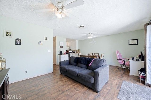 606 E Matchwood Place, Azusa, CA 91702