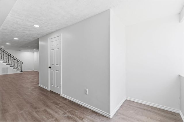 11 N Barker Rd, Greenacres, WA 99016