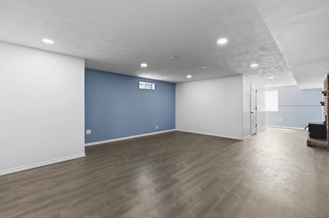 11 N Barker Rd, Greenacres, WA 99016
