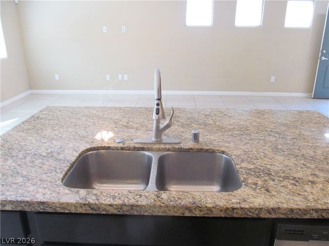 3711 GILMORE CREEK Street, Las Vegas, NV 89129