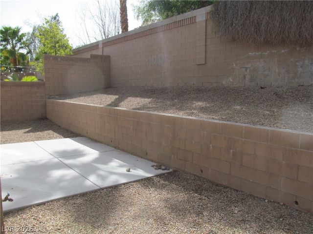 3711 GILMORE CREEK Street, Las Vegas, NV 89129