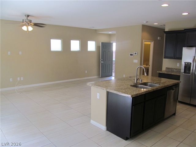 3711 GILMORE CREEK Street, Las Vegas, NV 89129