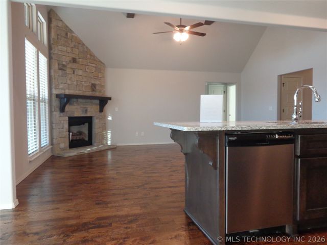 18418 E 50th Place, Tulsa, OK 74134