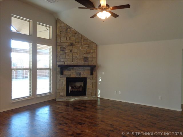 18418 E 50th Place, Tulsa, OK 74134