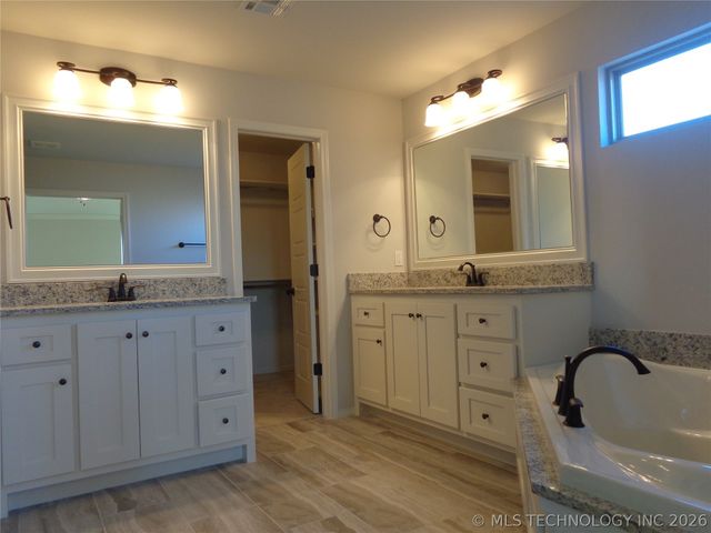 18418 E 50th Place, Tulsa, OK 74134