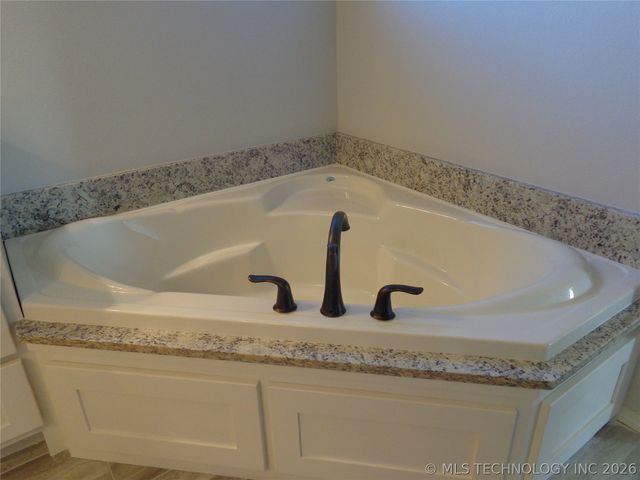18418 E 50th Place, Tulsa, OK 74134