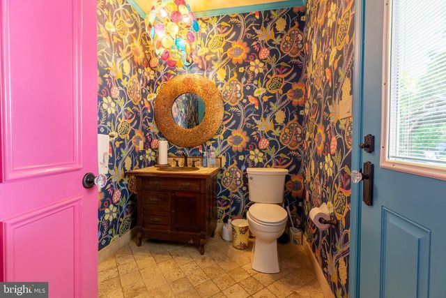 622 CENTRAL AVE, Linwood, NJ 08221