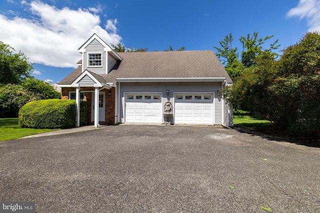 622 CENTRAL AVE, Linwood, NJ 08221