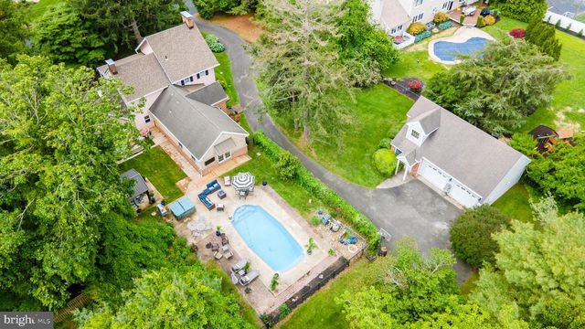 622 CENTRAL AVE, Linwood, NJ 08221