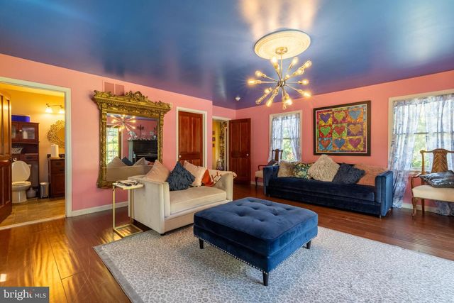 622 CENTRAL AVE, Linwood, NJ 08221