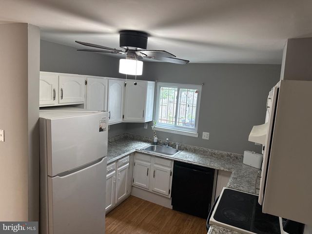 7737 MERRICK LN, Landover, MD 20785
