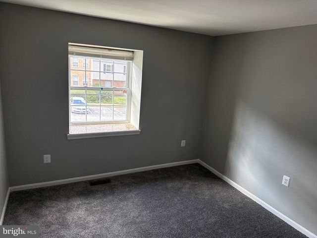 7737 MERRICK LN, Landover, MD 20785