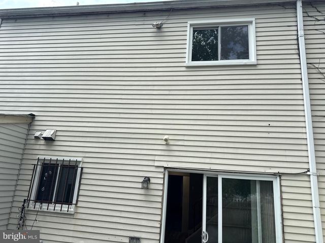 7737 MERRICK LN, Landover, MD 20785
