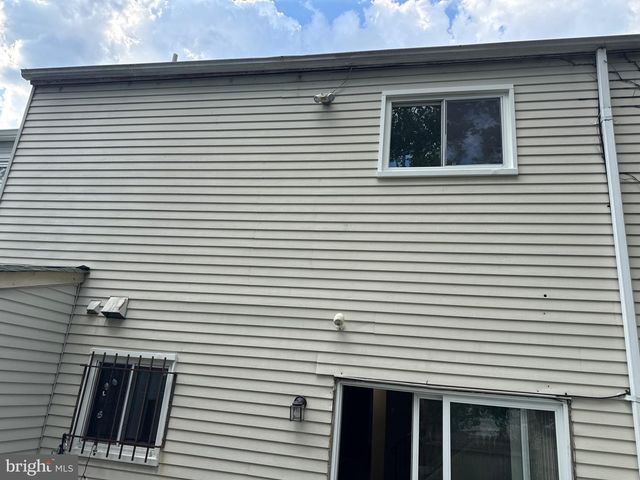 7737 MERRICK LN, Landover, MD 20785