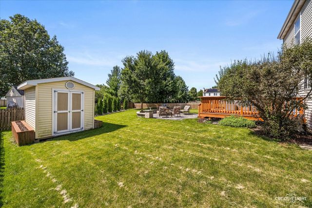 1817 Thornapple Way, Aurora, IL 60504