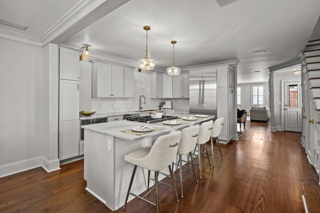 34 Pinckney Street, Charleston, SC 29401