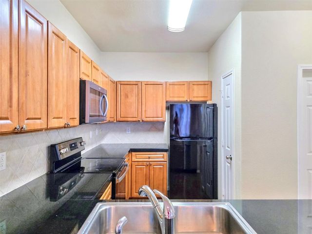 12707 Boheme Drive 506, Houston, TX 77024