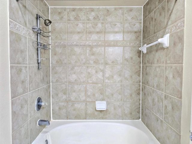 12707 Boheme Drive 506, Houston, TX 77024
