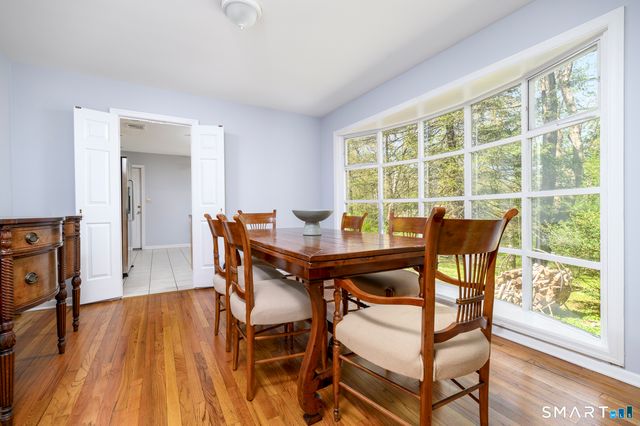 290 Red Fox Road, Stamford, CT 06903