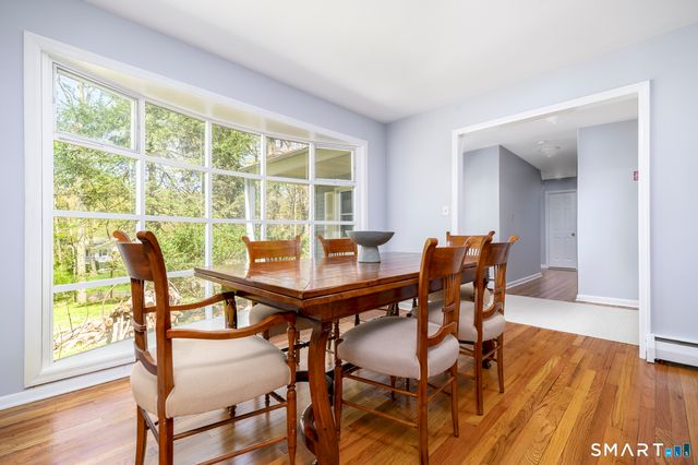 290 Red Fox Road, Stamford, CT 06903