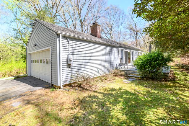290 Red Fox Road, Stamford, CT 06903