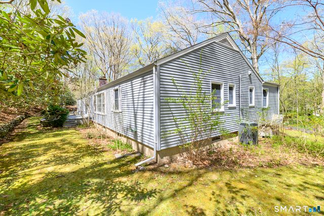 290 Red Fox Road, Stamford, CT 06903