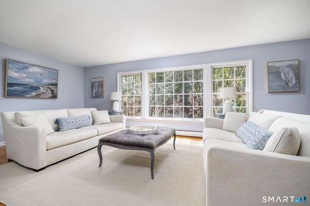290 Red Fox Road, Stamford, CT 06903